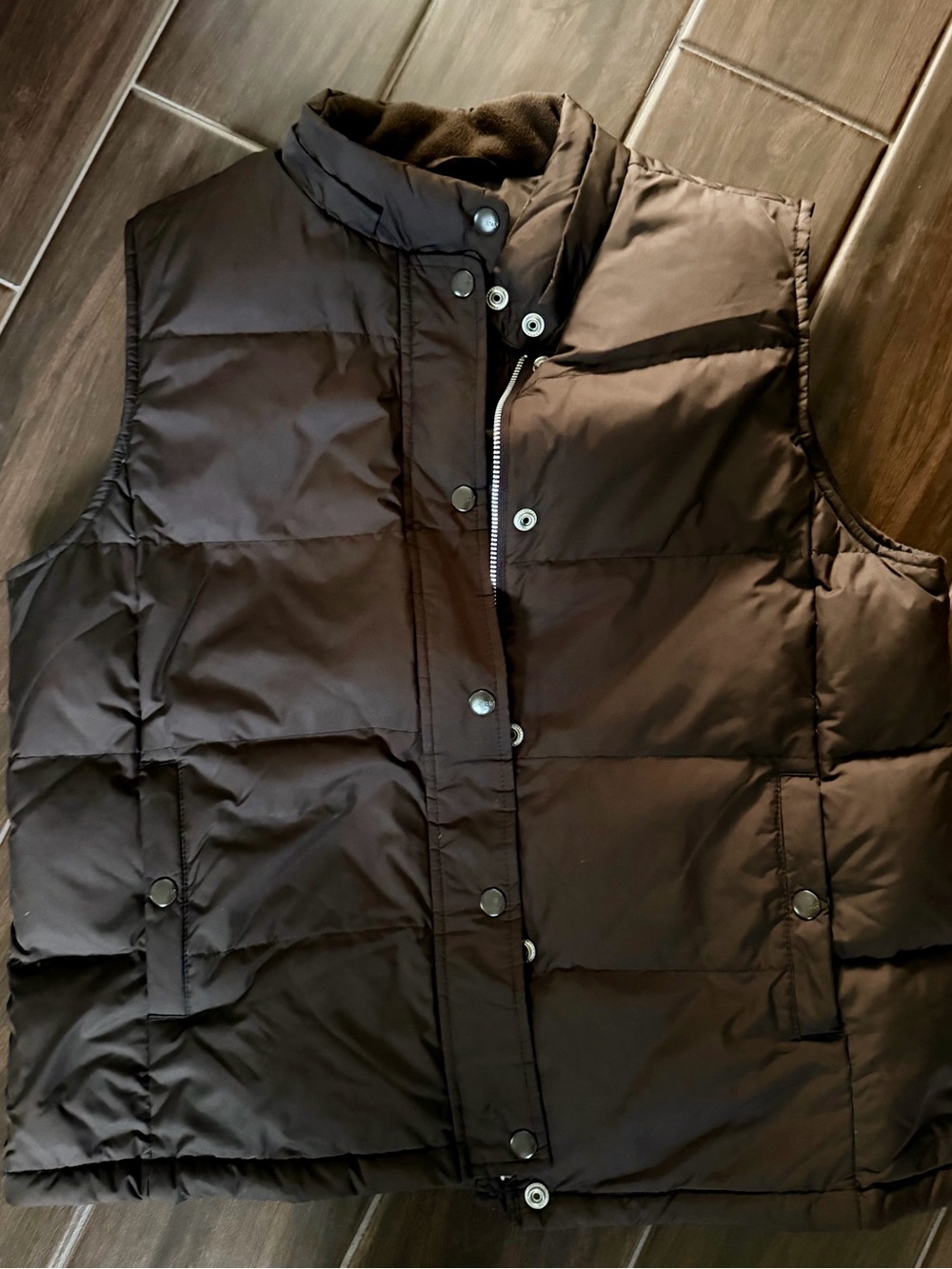 GAP - Women’s Chocolate Puffer Vest (L)